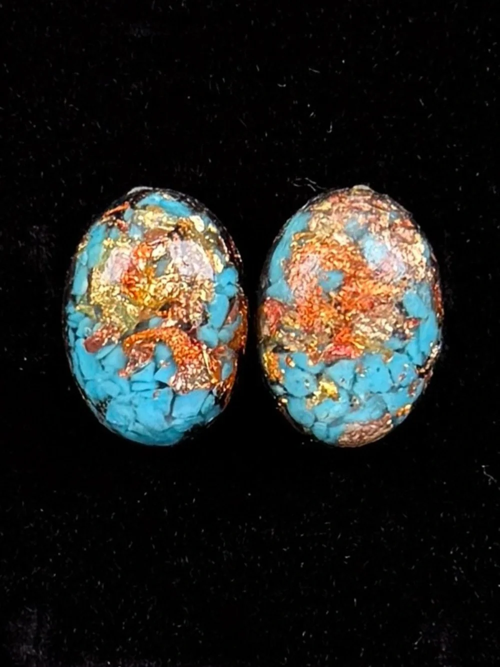 Stunning blue and Goldtone Mosaic Art Pierced lightweight earrings